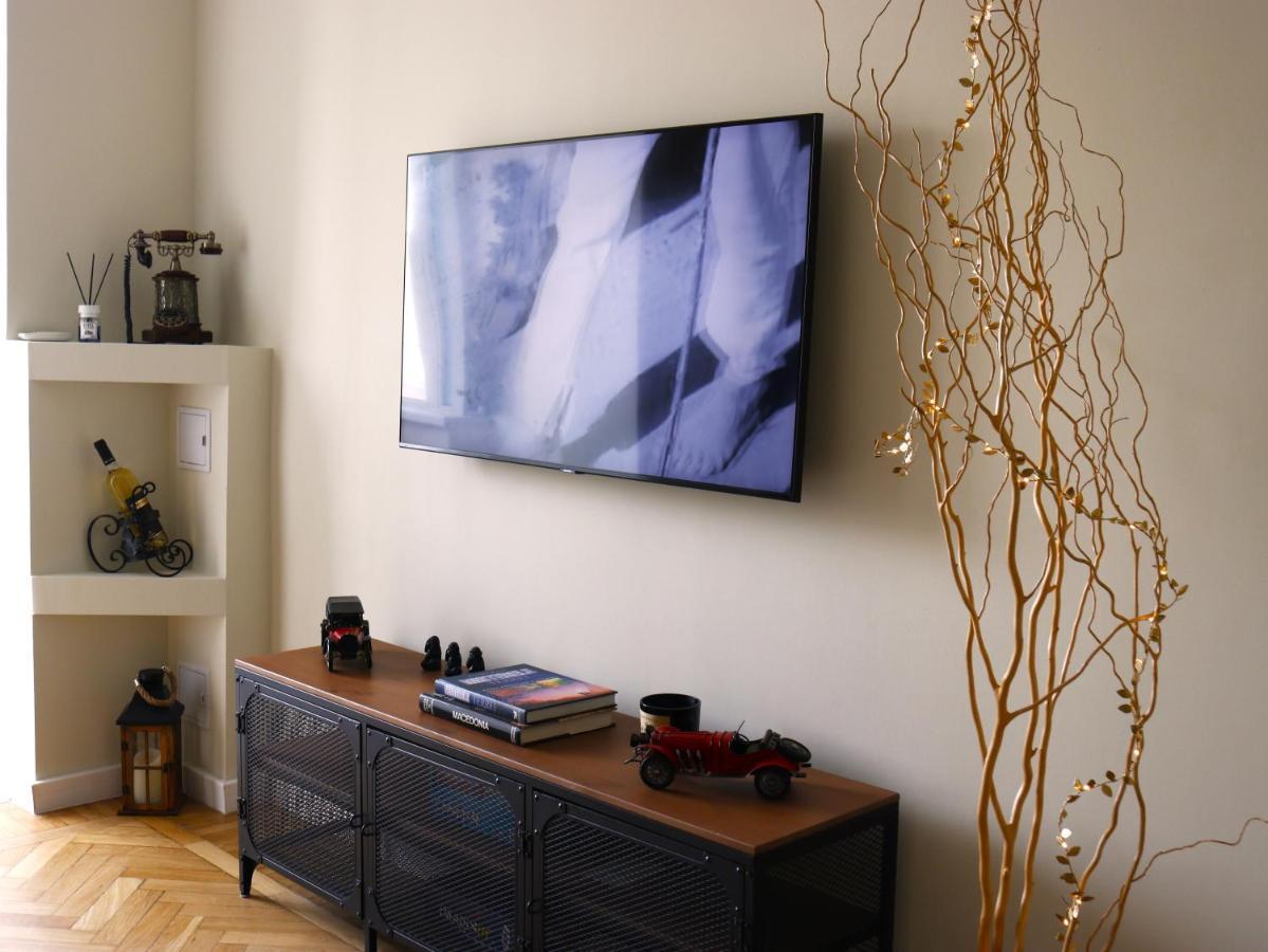 Mina City Center Apartment Amzei Бухарест Экстерьер фото